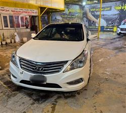 هیۆندای ازێرا